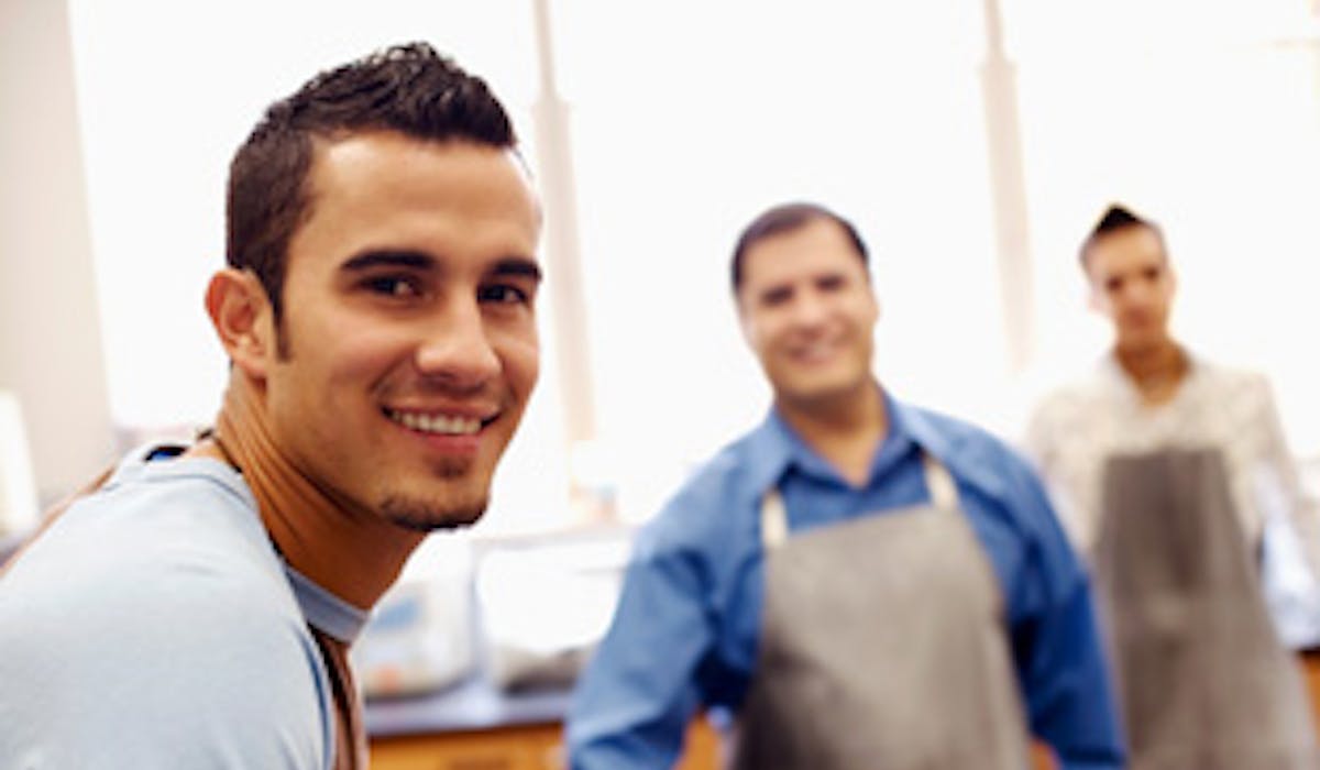 Le Salaire Des Jeunes En Alternance Dossier Familial