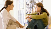 Adolescent, parents : maintenir le dialogue