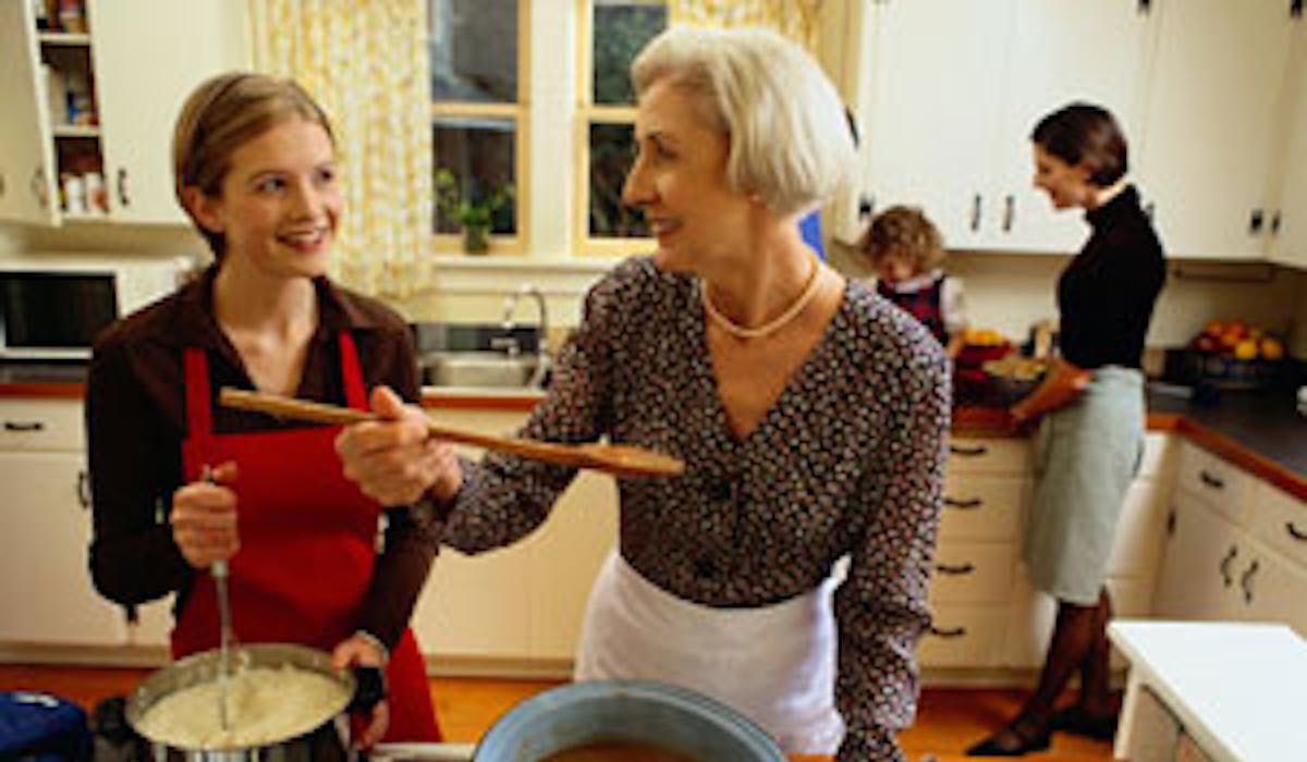 Heriter Ou Renoncer A Une Succession Dossier Familial