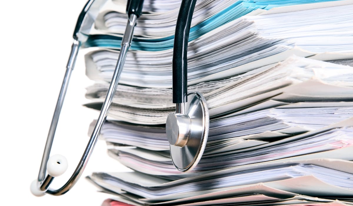 Impôts : faut-il déclarer les indemnités journalières pour maladie ? Impôts : faut-il déclarer les indemnités journalières pour maladie ?