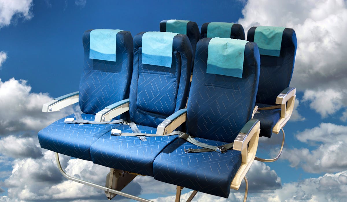 Ne pas oublier que low cost signifie aussi service restreint. Ne pas oublier que low cost signifie aussi service restreint.