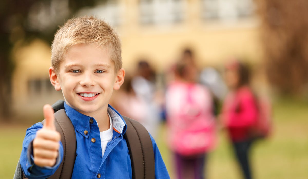Les familles ayant à charge un ou plusieurs enfants scolarisés ou apprentis, peuvent bénéficier de l’allocation de rentrée scolaire. Les familles ayant à charge un ou plusieurs enfants scolarisés ou apprentis, peuvent bénéficier de l’allocation de rentrée scolaire.