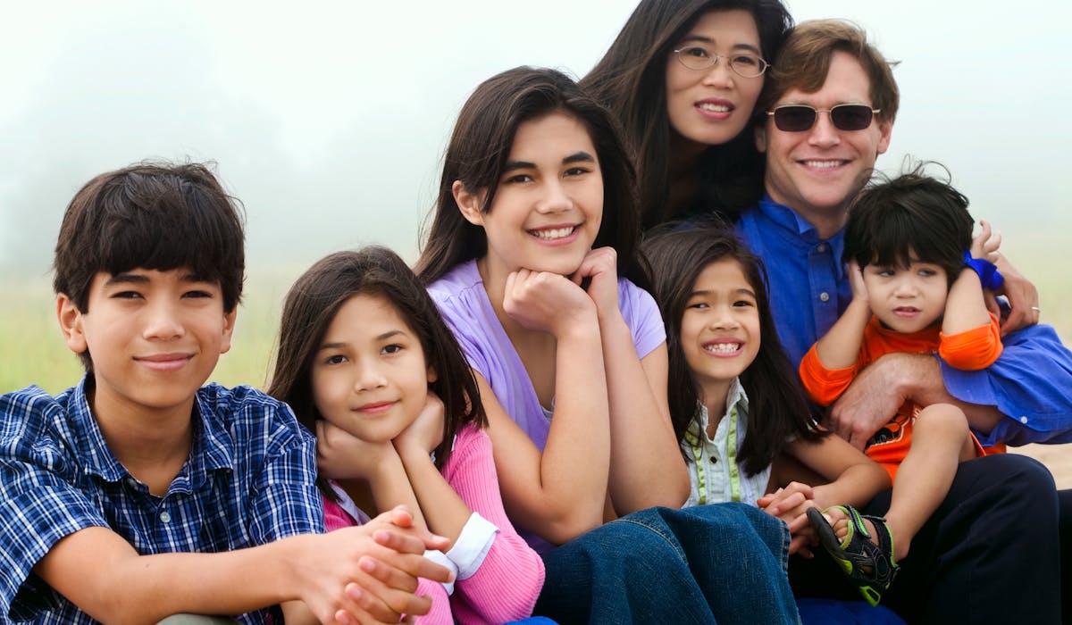Pour transmettre des biens de votre vivant dans une famille recomposée, organiser une donation-partage est vivement recommandé. Pour transmettre des biens de votre vivant dans une famille recomposée, organiser une donation-partage est vivement recommandé.