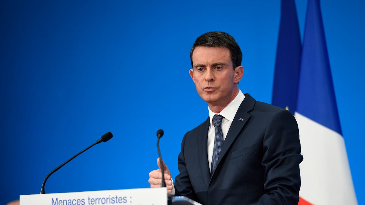 Le Premier ministre, Manuel Valls, veut modifier l’arsenal antiterroriste.