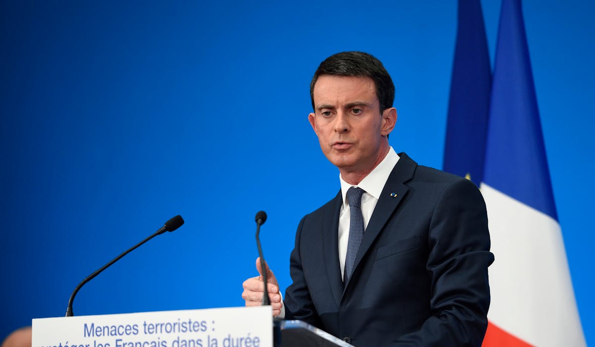 Le Premier ministre, Manuel Valls, veut modifier l’arsenal antiterroriste. Le Premier ministre, Manuel Valls, veut modifier l’arsenal antiterroriste.