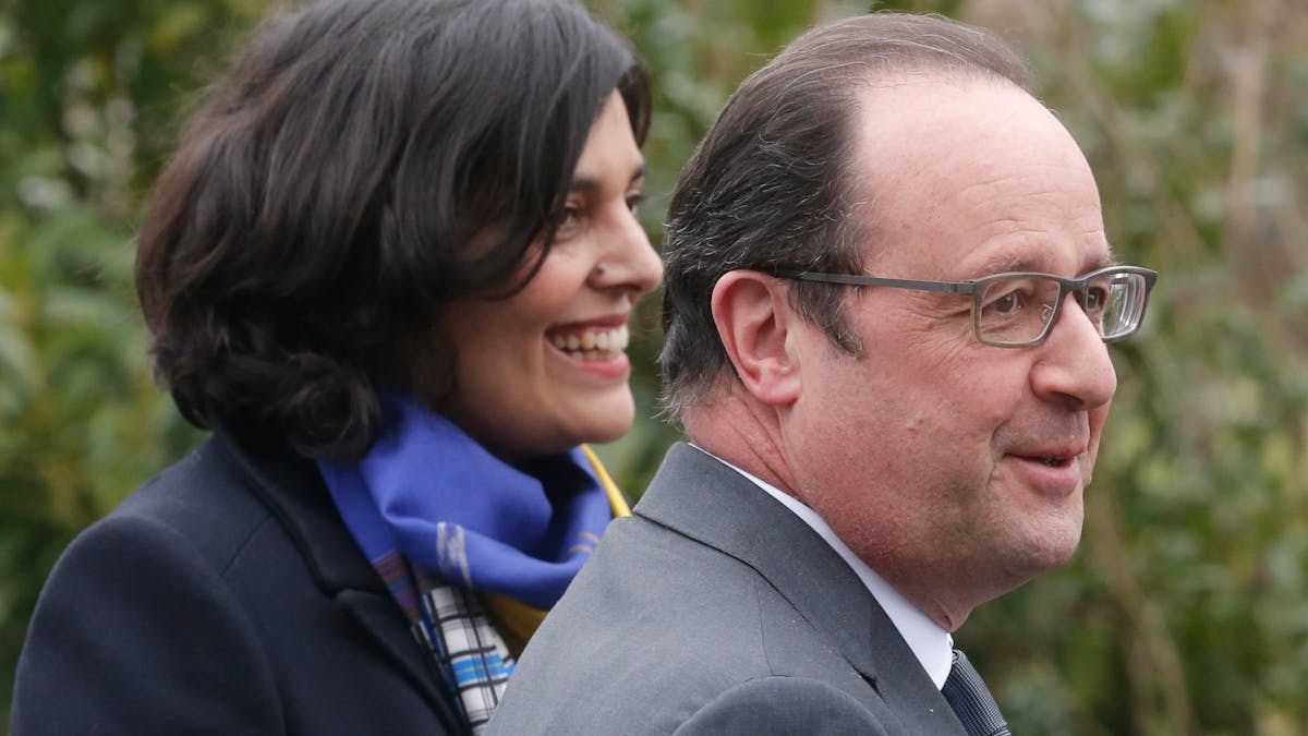 Myriam El Khomri et François Hollande arrivant jeudi dans une entreprise en Seine-et-Marne.