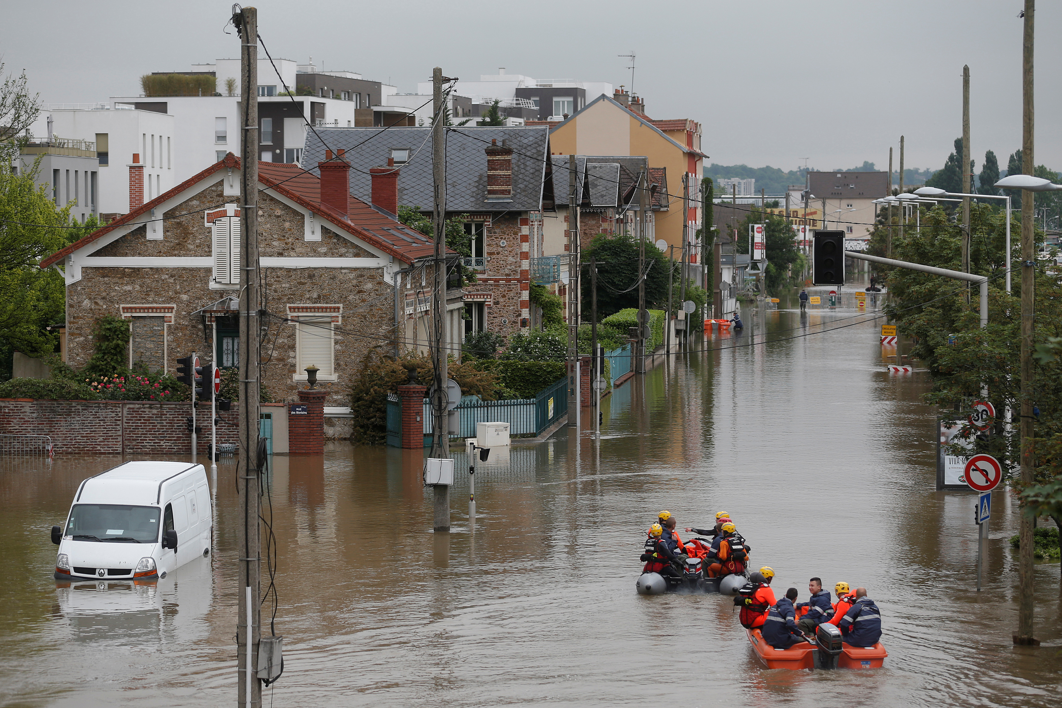 Après les inondations, 862 communes reconnues en état de catastrophe