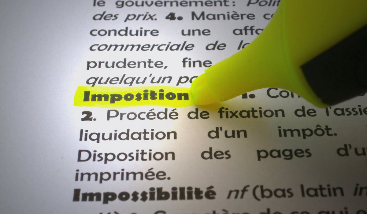Le prélèvement à la source de l’impôt sur le revenu : l’employeur appliquera un taux d’imposition standard Le prélèvement à la source de l’impôt sur le revenu : l’employeur appliquera un taux d’imposition standard