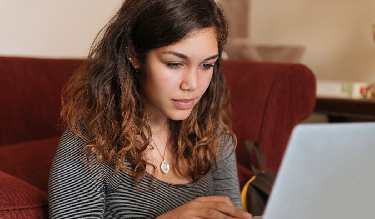 Chomage Pensez A Actualiser Votre Situation Dossier