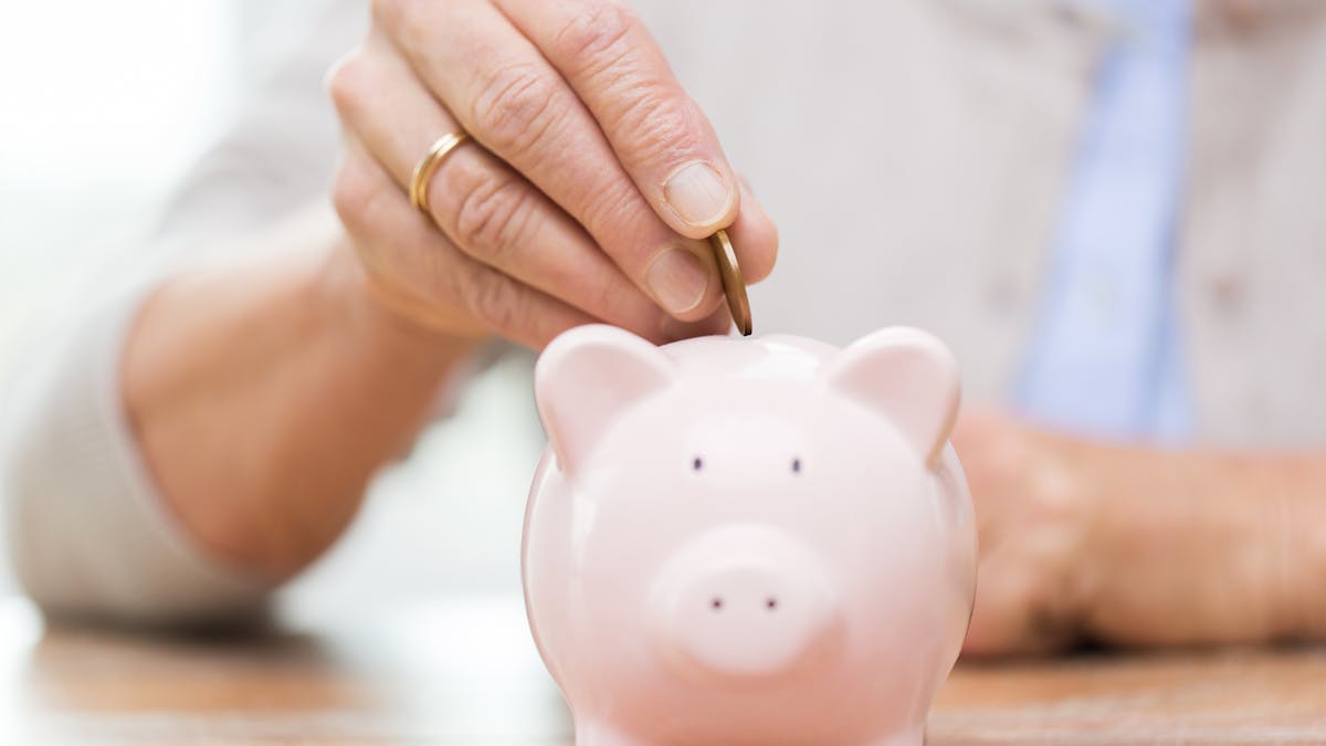 Une personne seule percevant une pension nette mensuelle de 948 € devrait faire une économie de 511 € sur l’année.