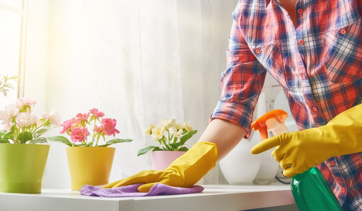 Les produits d’entretien industriels menacent bien des équilibres. Les produits d’entretien industriels menacent bien des équilibres.