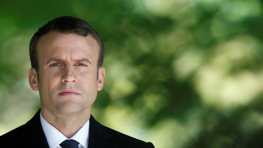 Emmanuel Macron doit être investi président de la République et succéder à François Hollande dimanche 14 mai.