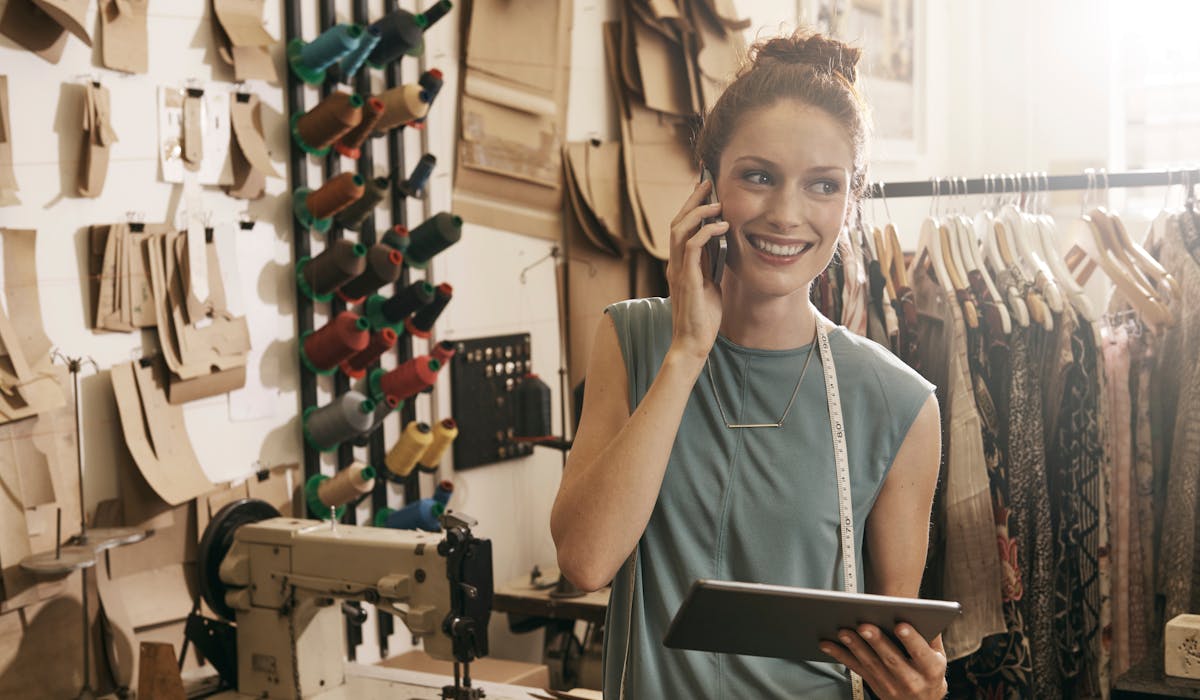 Les autoentrepreneurs doivent remplir une déclaration complémentaire des revenus des professions non salariées. Les autoentrepreneurs doivent remplir une déclaration complémentaire des revenus des professions non salariées.