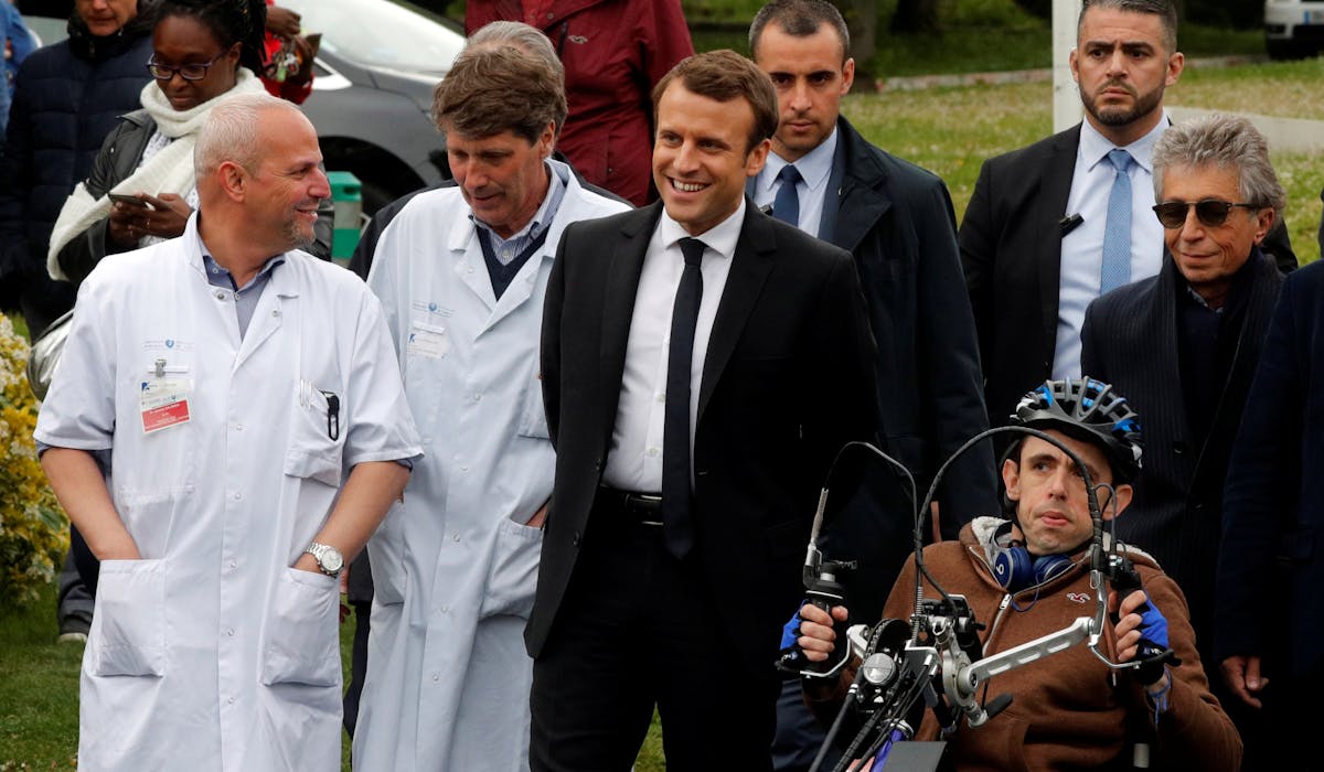 Les mesures en faveur des personnes handicapées font partie des priorités du nouveau chef de l'Etat. Les mesures en faveur des personnes handicapées font partie des priorités du nouveau chef de l'Etat.