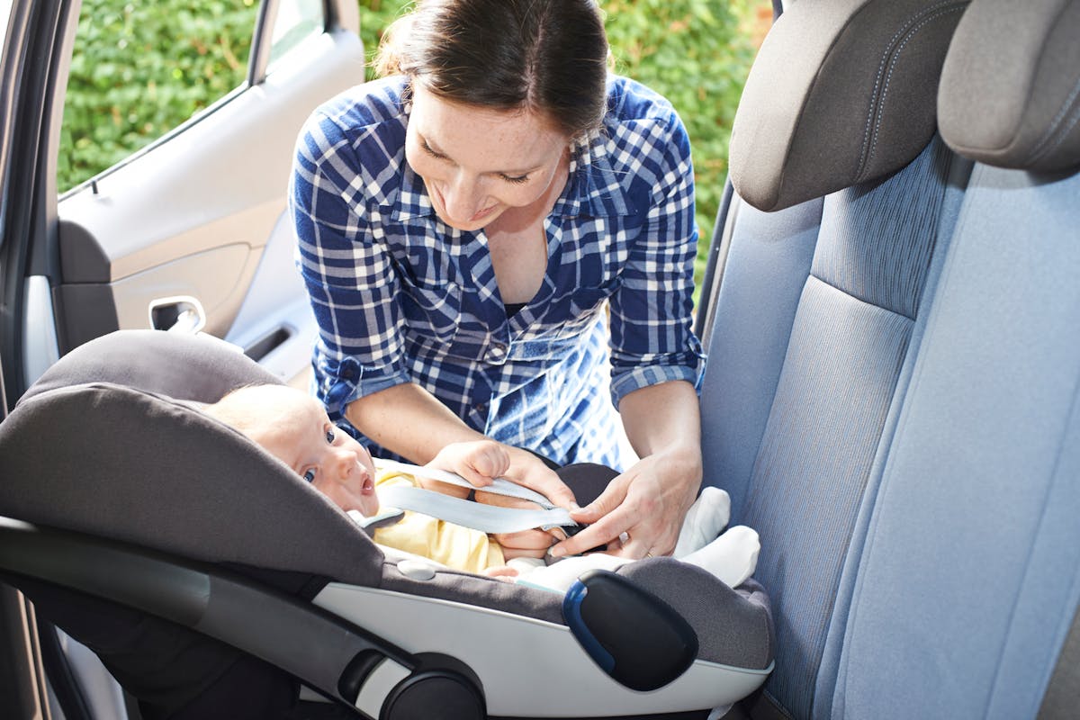 Ceinture de sécurité, siège enfant ou bébé : quelles sont les règles ?
