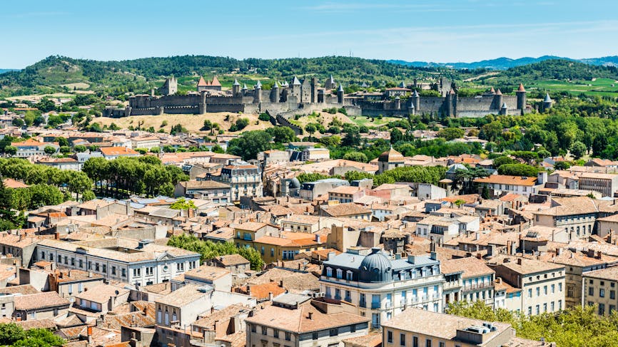 En 2015, le taux moyen de la taxe foncière atteignait 60,51 % dans l’Aude, département dont Carcassonne est la préfecture.