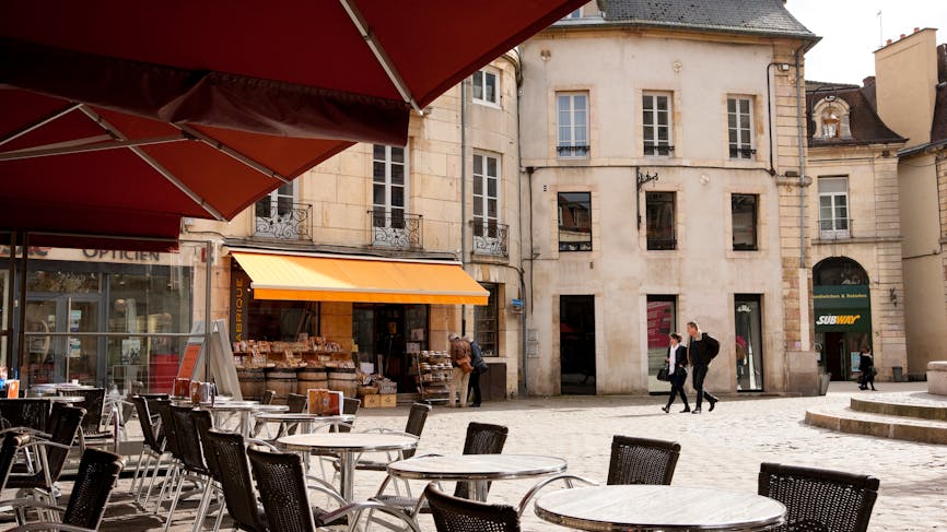 En 2015, le taux moyen de la taxe foncière atteignait 35,80 % en Côte-d’Or, département dont Dijon est la préfecture.