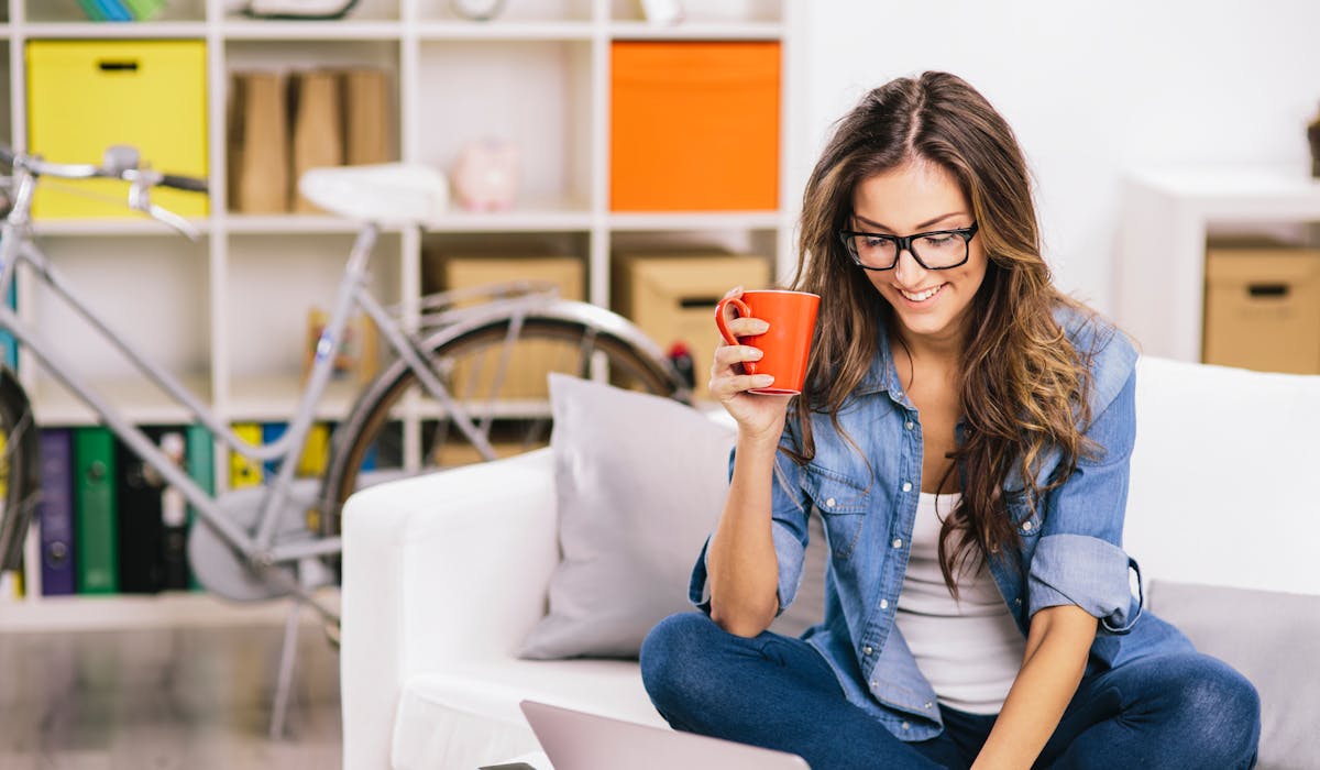 Les indépendants peuvent demander la prime d’activité et le RSA après un trimestre et non plus un an de travail. Les indépendants peuvent demander la prime d’activité et le RSA après un trimestre et non plus un an de travail.