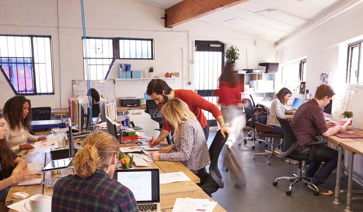 Une étude menée par l'association Cancer@Work démontre que le maintien des personnes atteintes de cancer dans l'emploi est non seulement profitable aux malades mais aussi à l'entreprise. Une étude menée par l'association Cancer@Work démontre que le maintien des personnes atteintes de cancer dans l'emploi est non seulement profitable aux malades mais aussi à l'entreprise.