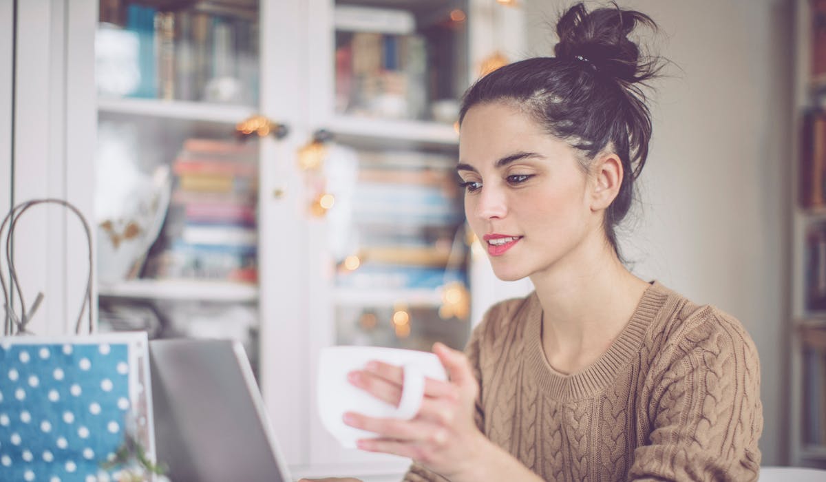 Pour 64 % des « cyberacheteurs » de cadeaux, la première motivation est d’« éviter la foule », explique la Fevad. Pour 64 % des « cyberacheteurs » de cadeaux, la première motivation est d’« éviter la foule », explique la Fevad.