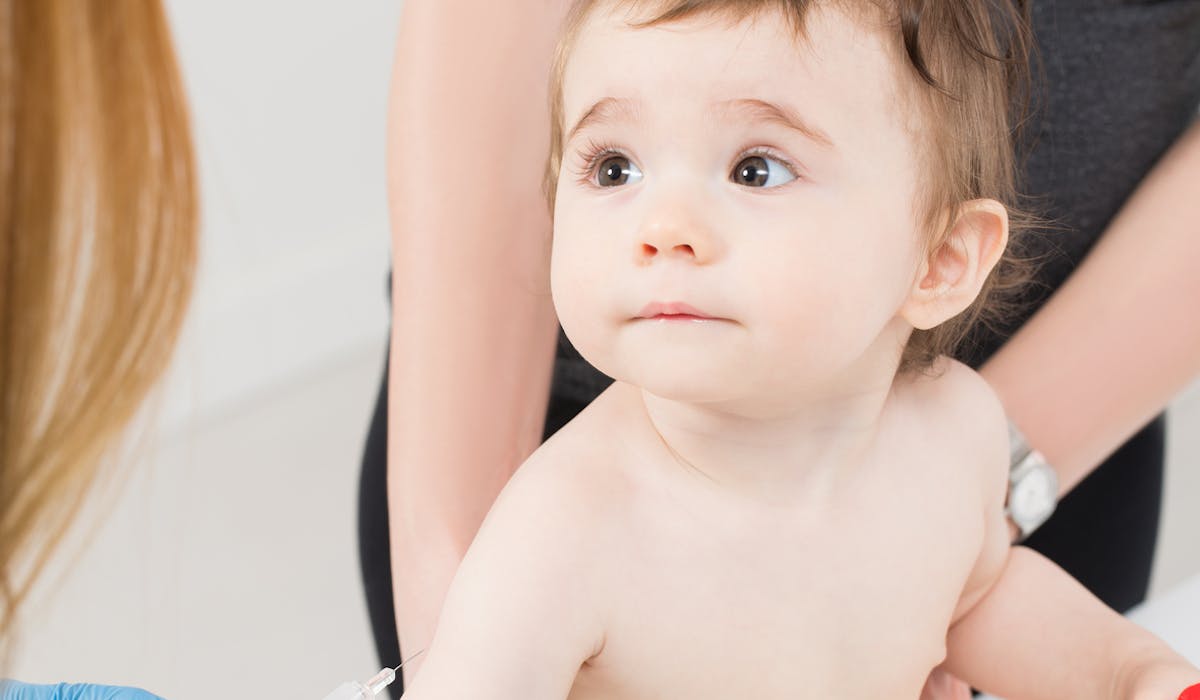 Onze vaccins deviennent obligatoires pour les enfants nés à partir du 1er janvier 2018. Onze vaccins deviennent obligatoires pour les enfants nés à partir du 1er janvier 2018.