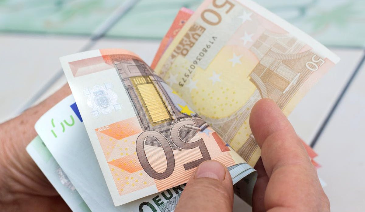 Quatre ménages sur cinq vont bénéficier d’un dégrèvement de taxe d’habitation dès cette année. Quatre ménages sur cinq vont bénéficier d’un dégrèvement de taxe d’habitation dès cette année.