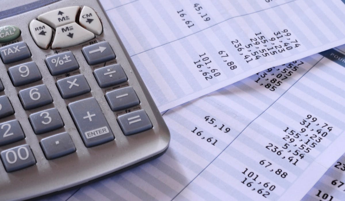 Emploi A Domicile Comment Revaloriser Le Salaire Net De Son