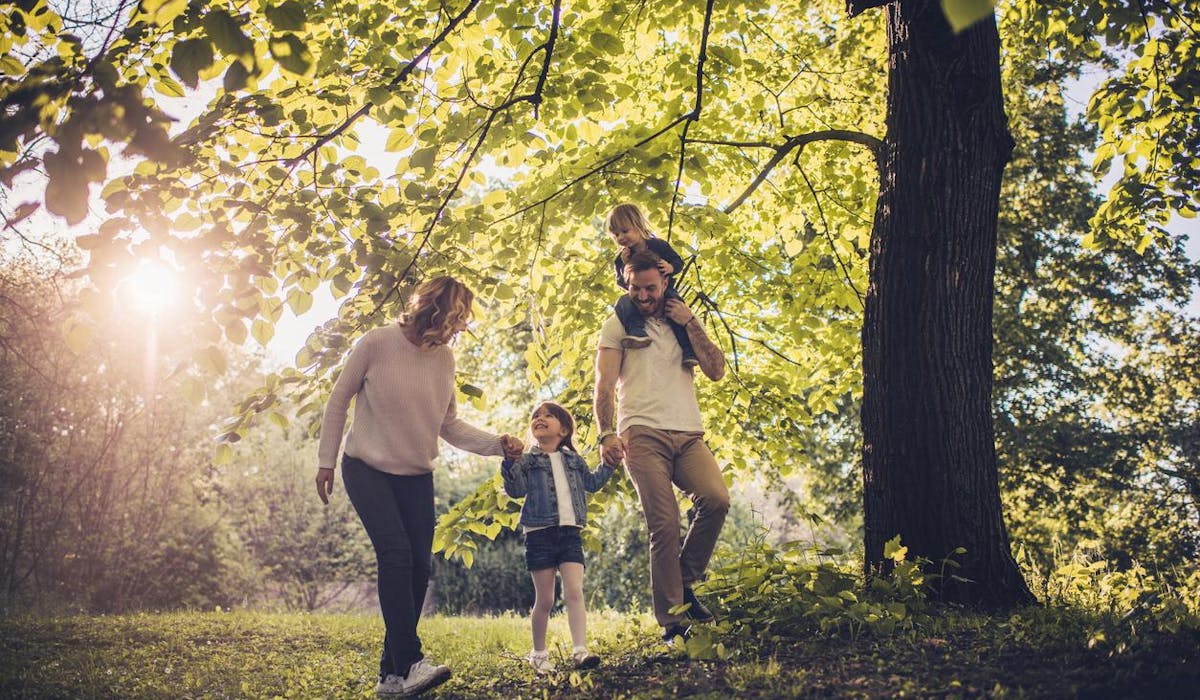 Les couples mariés ou pacsés et soumis à une imposition commune ont 2 parts de quotient familial. Les couples mariés ou pacsés et soumis à une imposition commune ont 2 parts de quotient familial.