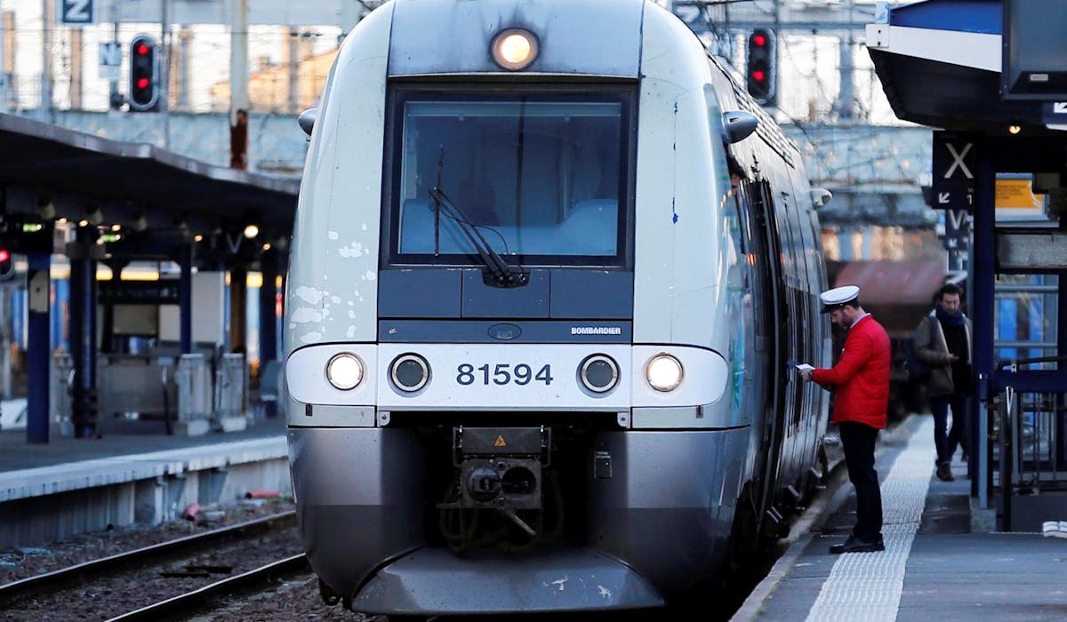 Un train à la gare de Bordeaux, mardi 13 mars.
