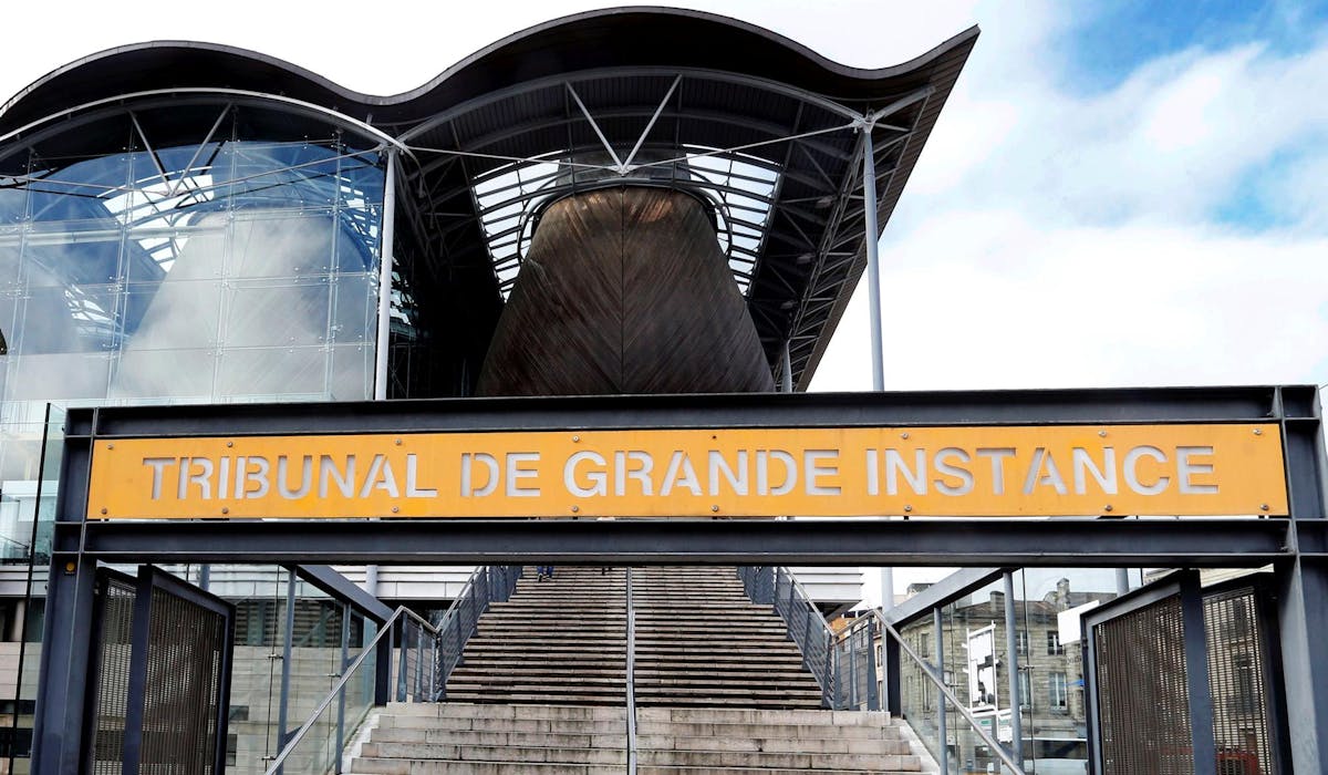 Le tribunal de grande instance de Bordeaux. Le tribunal de grande instance de Bordeaux.