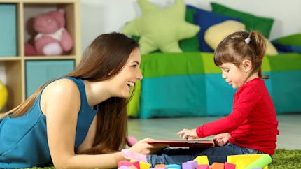Licenciement de votre nounou ou assistante maternelle : la procédure à suivre