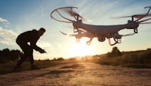Drones : bientôt une formation gratuite obligatoire pour piloter certains modèles