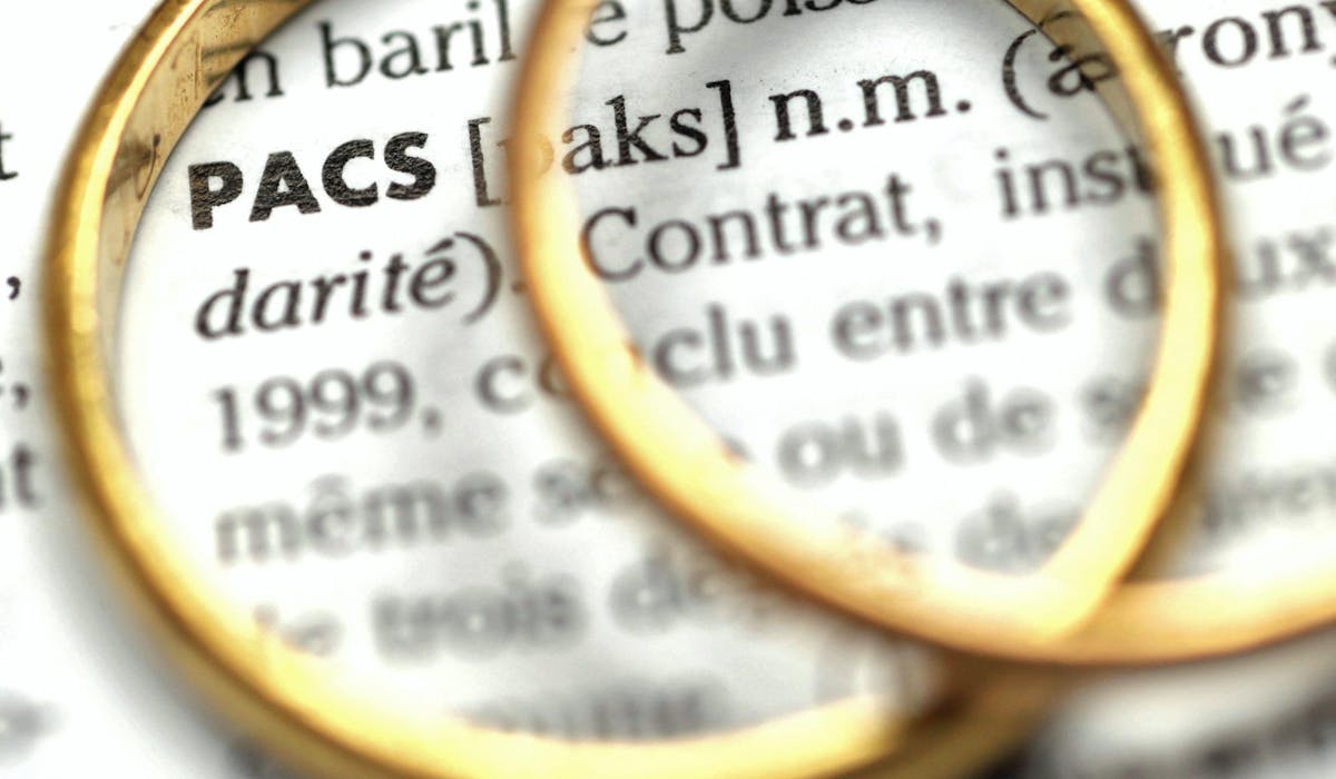 Pacs La Separation De Biens Ou L Indivision Dossier Familial