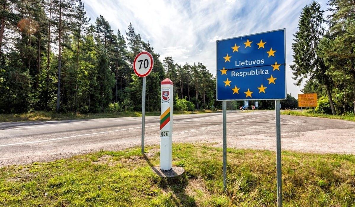 La France pratique désormais les échanges transfrontaliers d’informations relatives aux infractions routières avec 16 pays de l’Union européenne. La France pratique désormais les échanges transfrontaliers d’informations relatives aux infractions routières avec 16 pays de l’Union européenne.