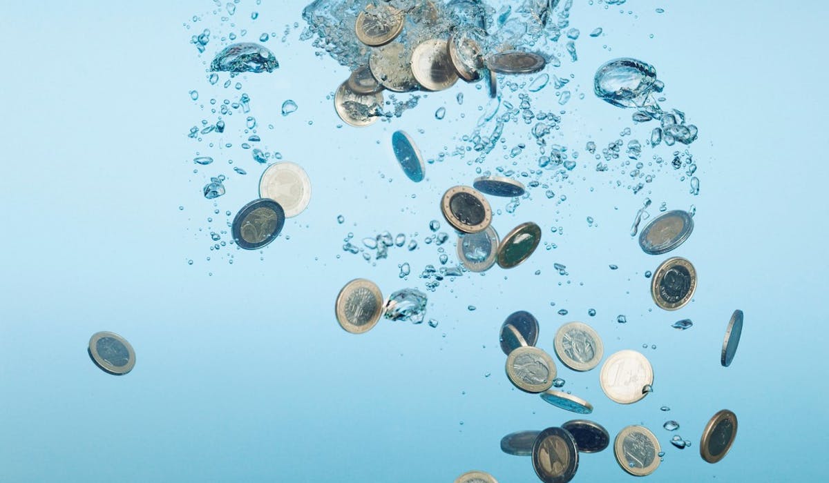 Pour financer le remplacement des canalisations, l’eau potable pourrait être facturée plus cher. Pour financer le remplacement des canalisations, l’eau potable pourrait être facturée plus cher.