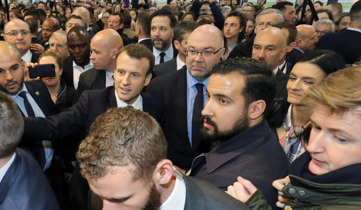 Les députés LR sont prêts à déposer une motion de censure contre le gouvernement pour qu’il s’explique sur l’affaire Benalla. Les députés LR sont prêts à déposer une motion de censure contre le gouvernement pour qu’il s’explique sur l’affaire Benalla.