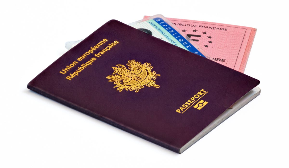 Passeport Carte D Identite Permis De Conduire Que Faire
