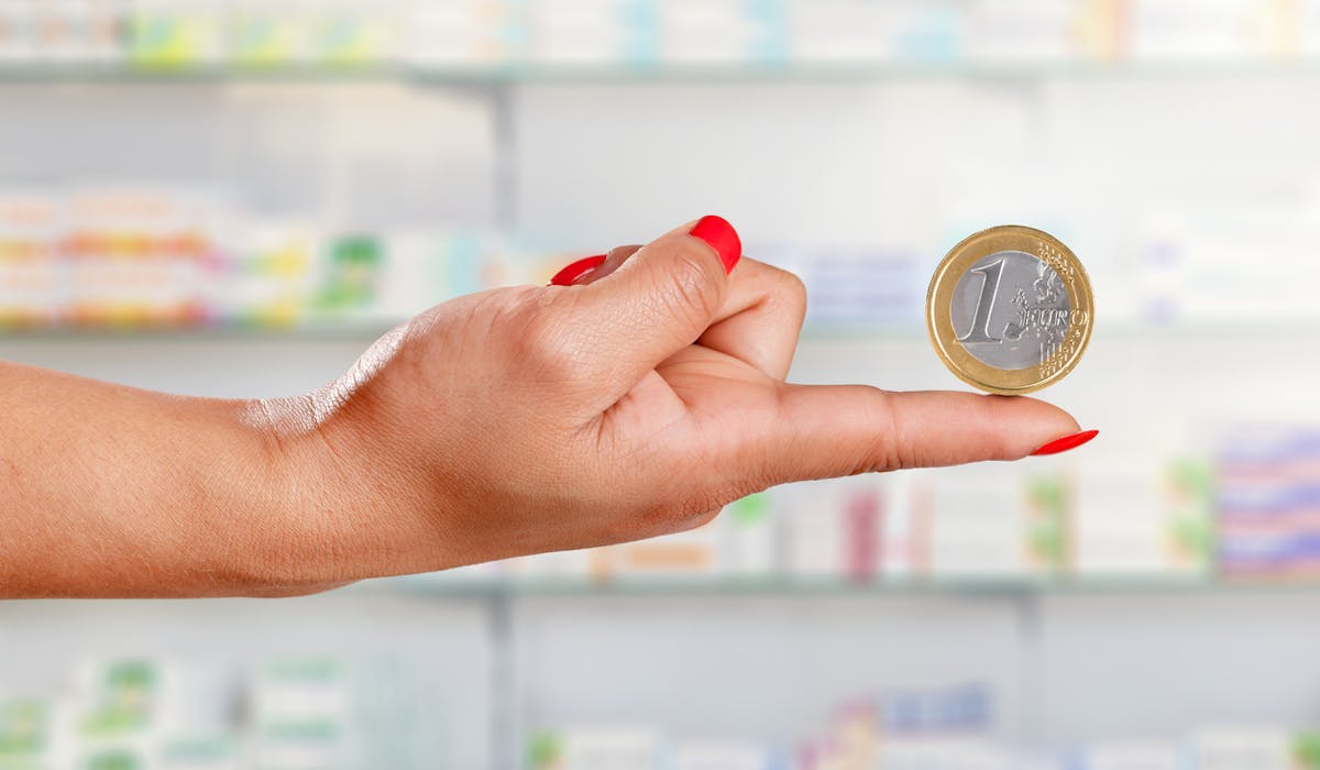 L’aide au paiement d’une complémentaire santé (ACS) va être remplacée par une complémentaire à 1 euro maximum par jour. L’aide au paiement d’une complémentaire santé (ACS) va être remplacée par une complémentaire à 1 euro maximum par jour.