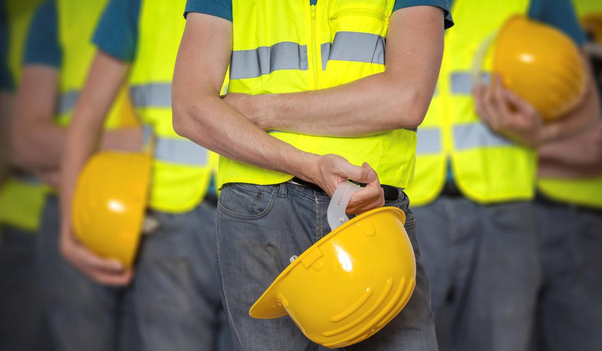 Cinq mille emplois ont été créés au deuxième trimestre dans le secteur de la construction, selon l’Insee. Cinq mille emplois ont été créés au deuxième trimestre dans le secteur de la construction, selon l’Insee.