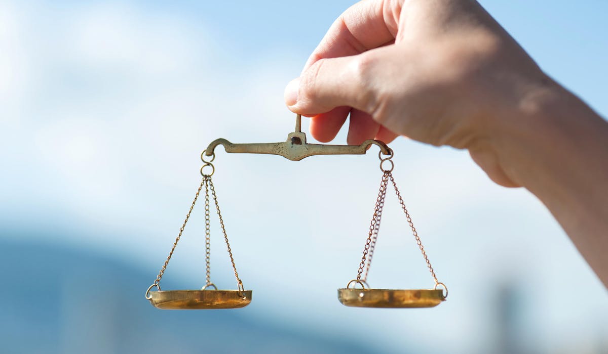 Il existe des moyens d’obtenir l’application d’une décision de justice. Il existe des moyens d’obtenir l’application d’une décision de justice.