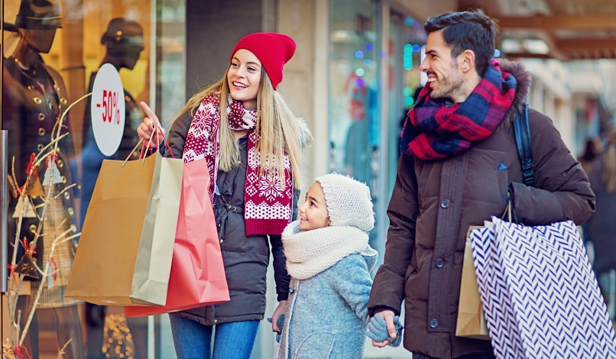 Les soldes d'hiver débuteront le mercredi 9 janvier 2019. Les soldes d'hiver débuteront le mercredi 9 janvier 2019.