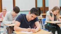 Brevet, baccalauréat, CAP et BEP : le calendrier des examens 2021