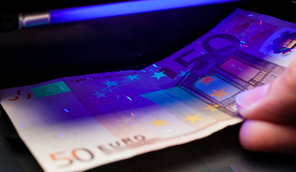 Faux Billets Comment Les Reconnaitre Dossier Familial