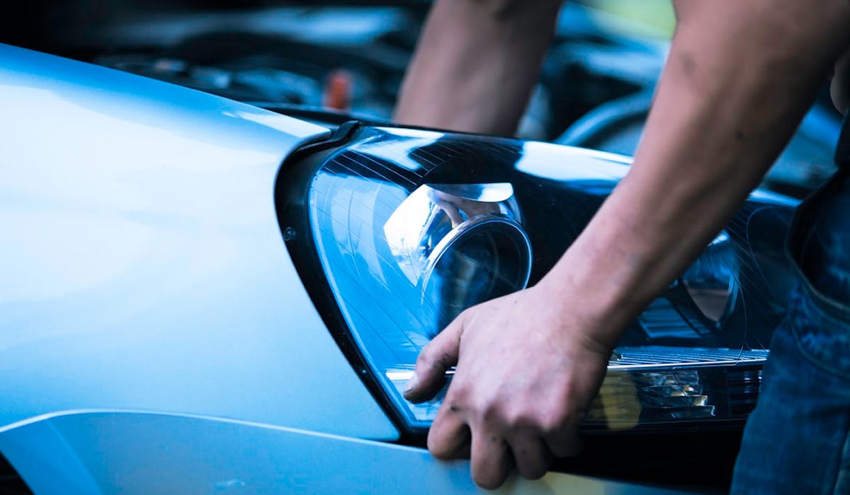 Le gouvernement va mettre fin au monopole des constructeurs automobiles sur les pièces détachées visibles. Le gouvernement va mettre fin au monopole des constructeurs automobiles sur les pièces détachées visibles.