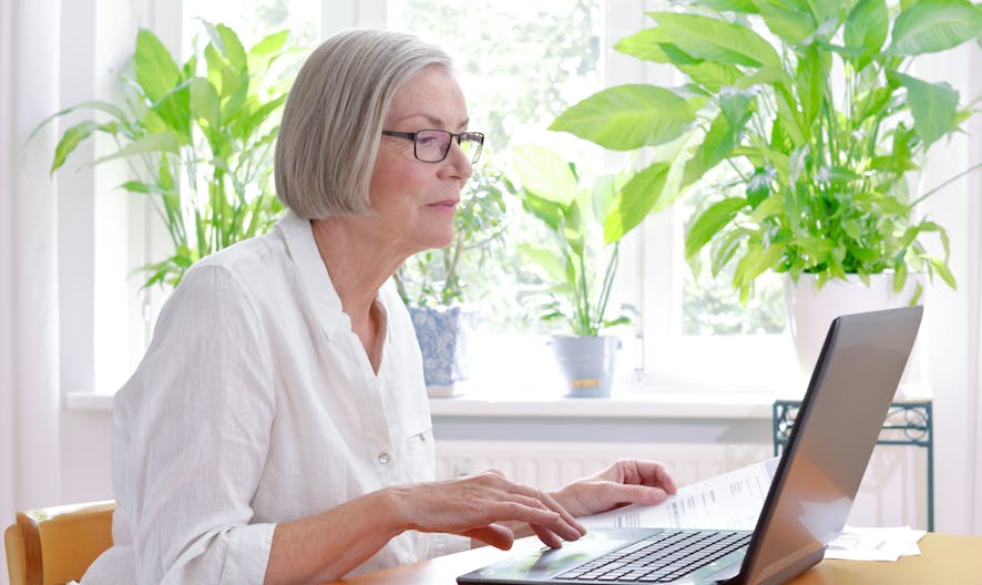 Qui A Droit A Une Pension De Reversion Et Comment Dossier