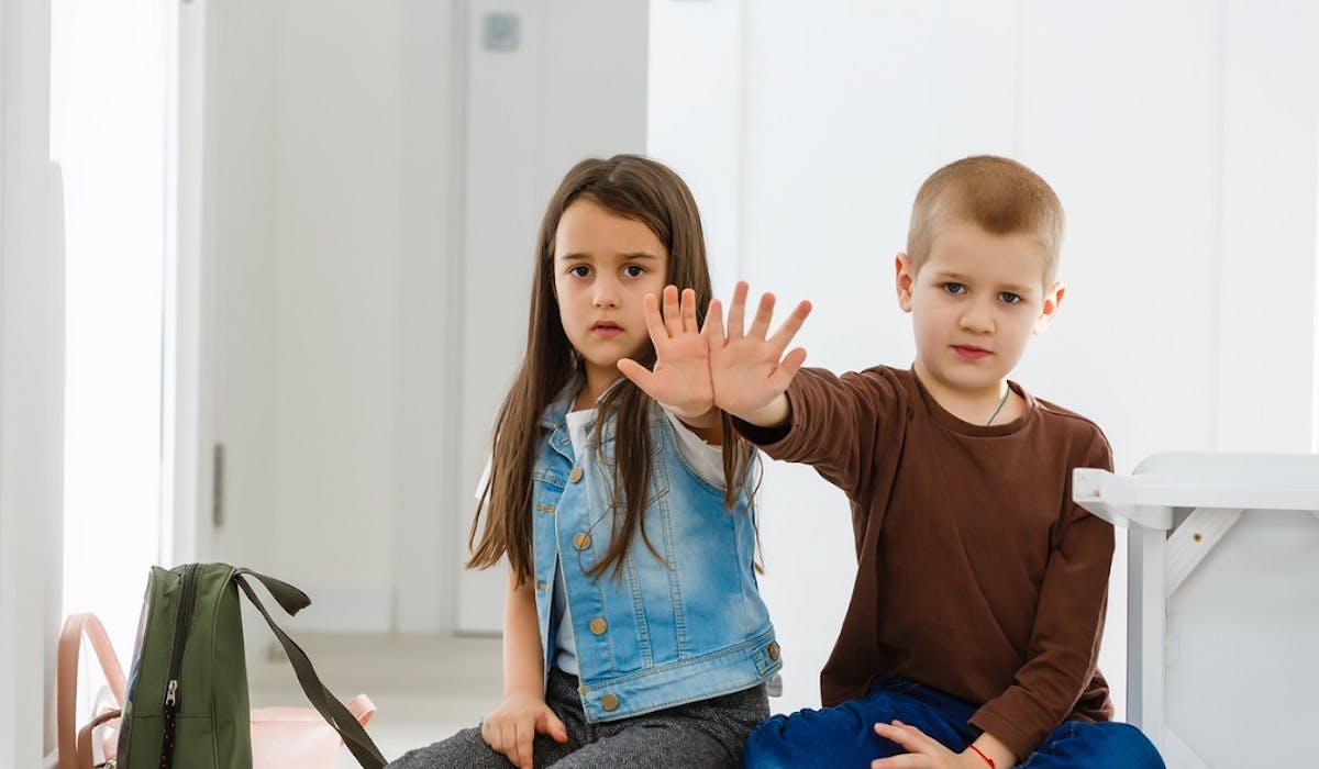 Un programme anti-harcèlement sera proposé aux écoles et aux collèges. Un programme anti-harcèlement sera proposé aux écoles et aux collèges.