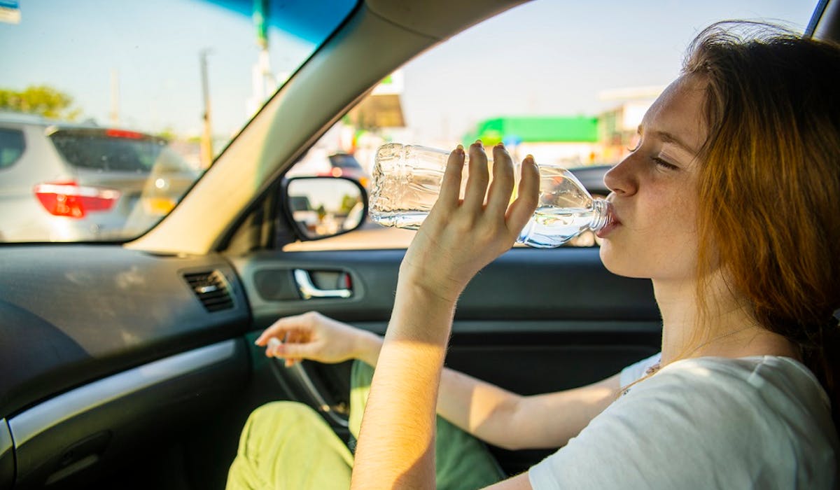 Canicule : les gestes à adopter en voiture