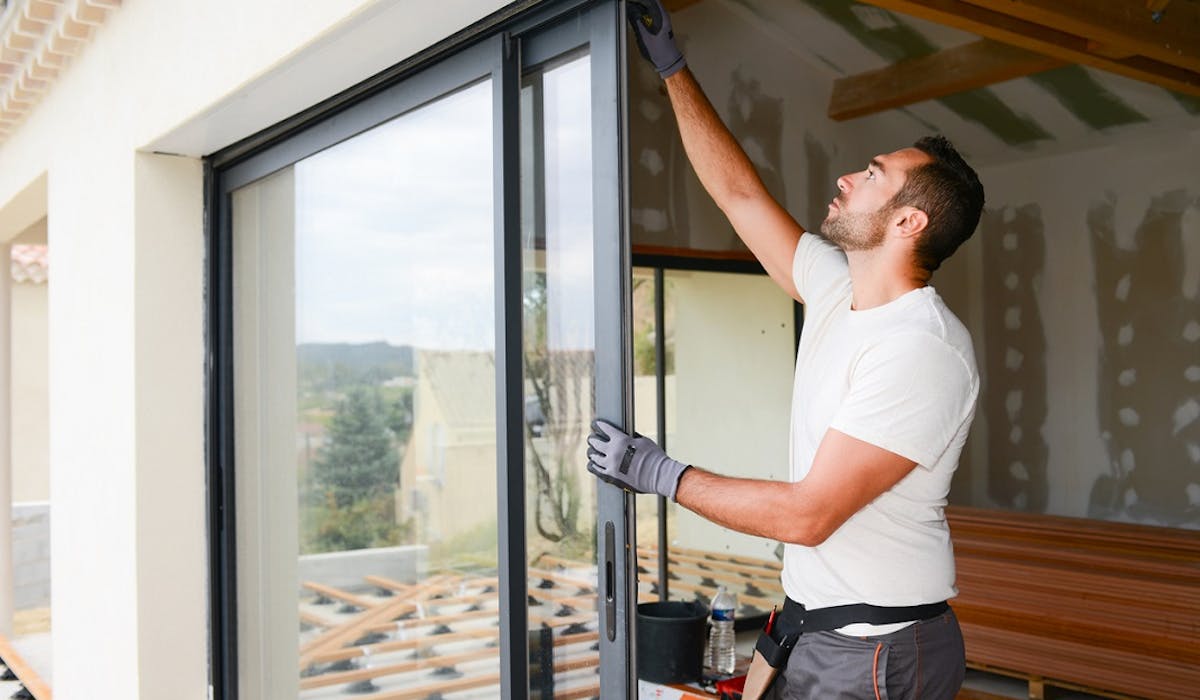 Une déclaration préalable de travaux est nécessaire pour certains travaux de faible importance.