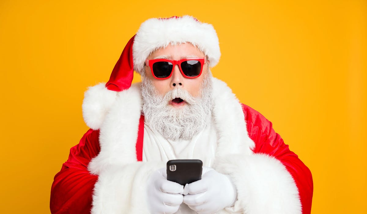 Même le père Noël règle son téléphone portable pour éviter d'être géolocalisé…