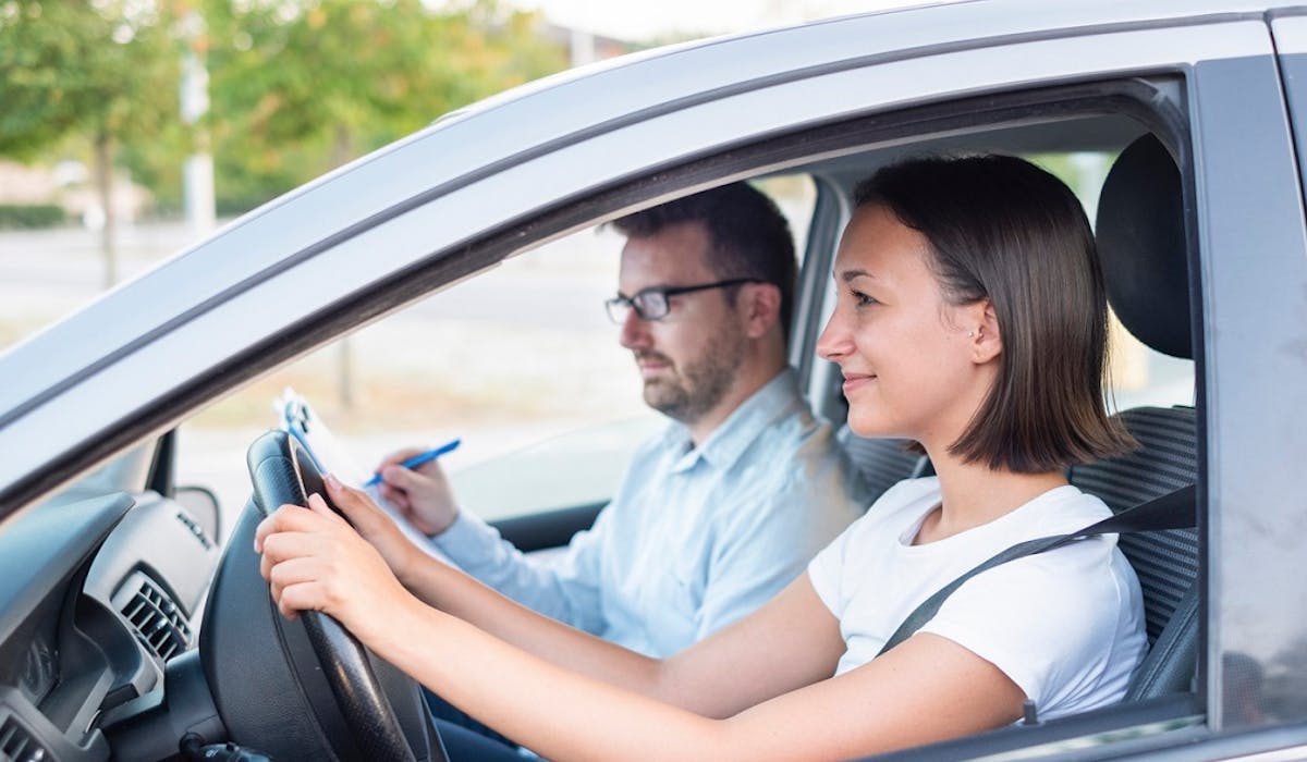 Permis A 1 Euro Seules Les Ecoles De Conduite Labellisees